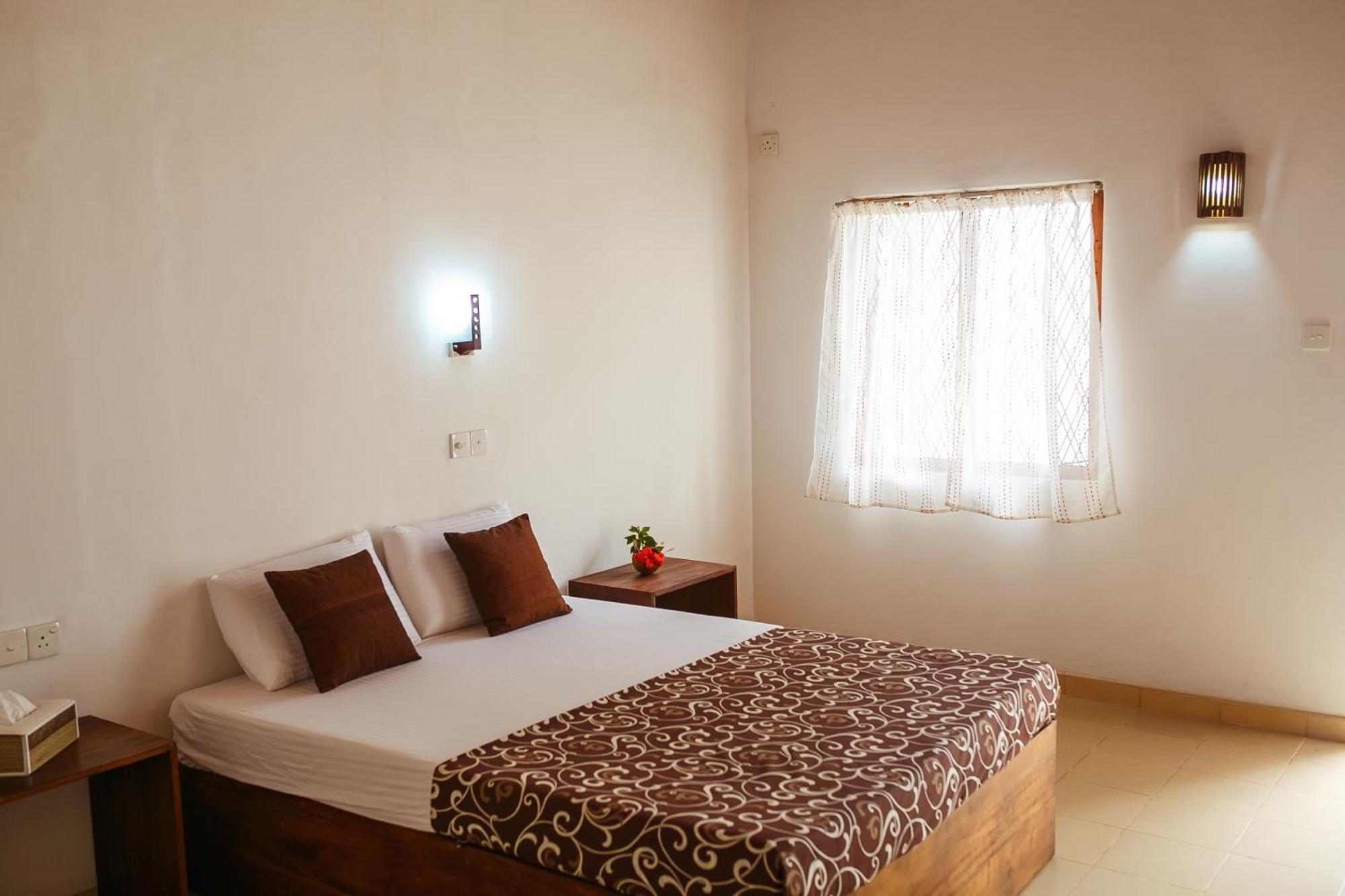 Hostel First Mirissa Extérieur photo
