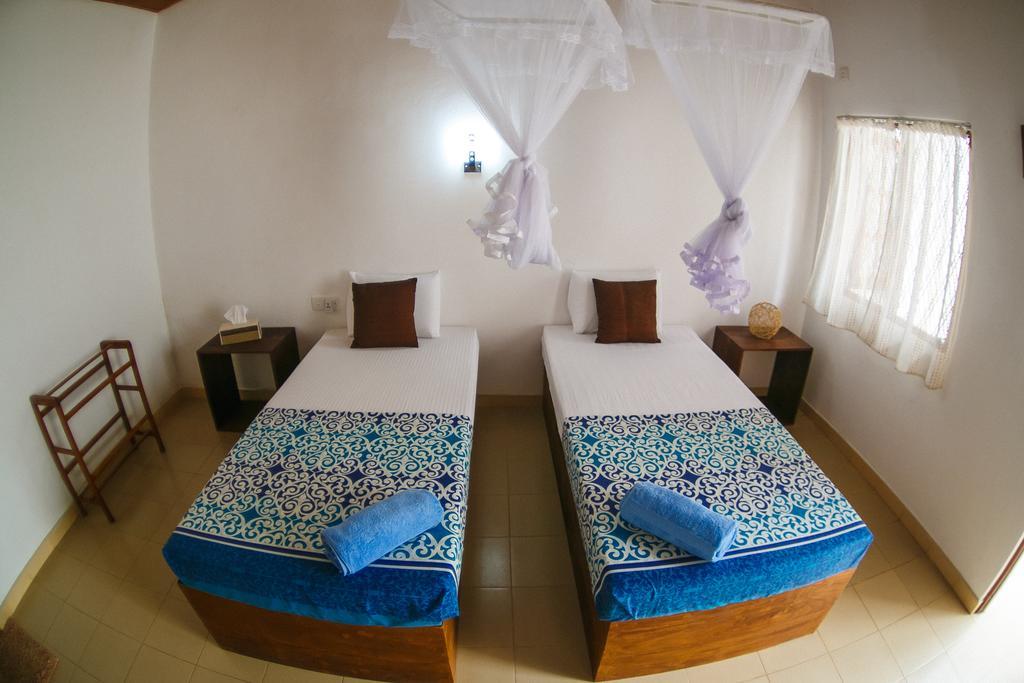Hostel First Mirissa Chambre photo